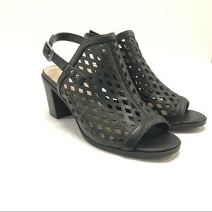 Women’s Easy Street Erin Block Heel
